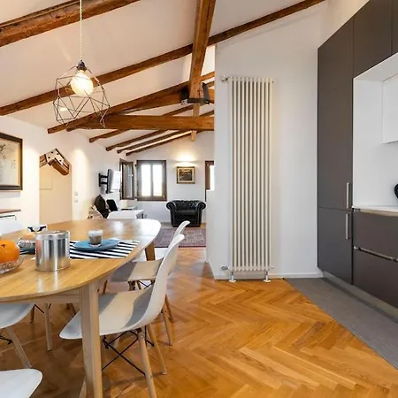 Casa Cali Con Altana